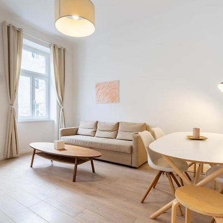Modernes Apartment Im Charmanten Cottage Viertel Відень Екстер'єр фото