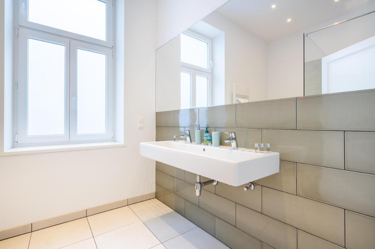 Modernes Apartment Im Charmanten Cottage Viertel Відень Екстер'єр фото
